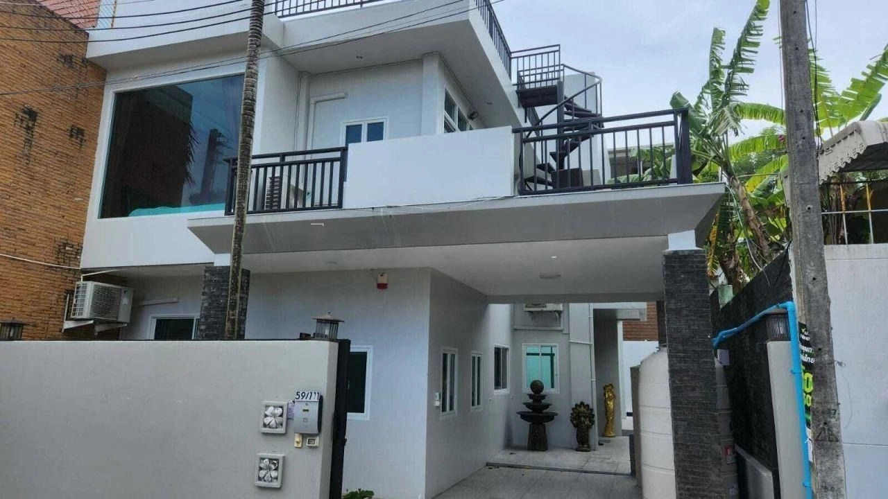 Вилла 360 м2 в Равай, Пхукет