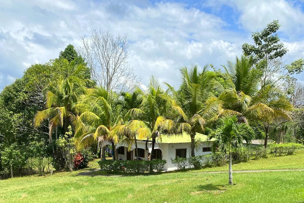 Просторный дом 560 m² в Рио-Дульсе, Гватемала