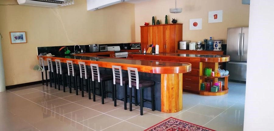 Просторный дом 920 m² в Рио-Дульсе