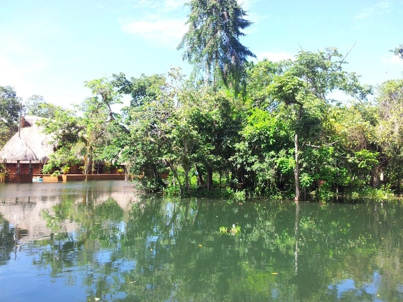 Современный отель 1516 m² в Ливингстоне, Гватемала