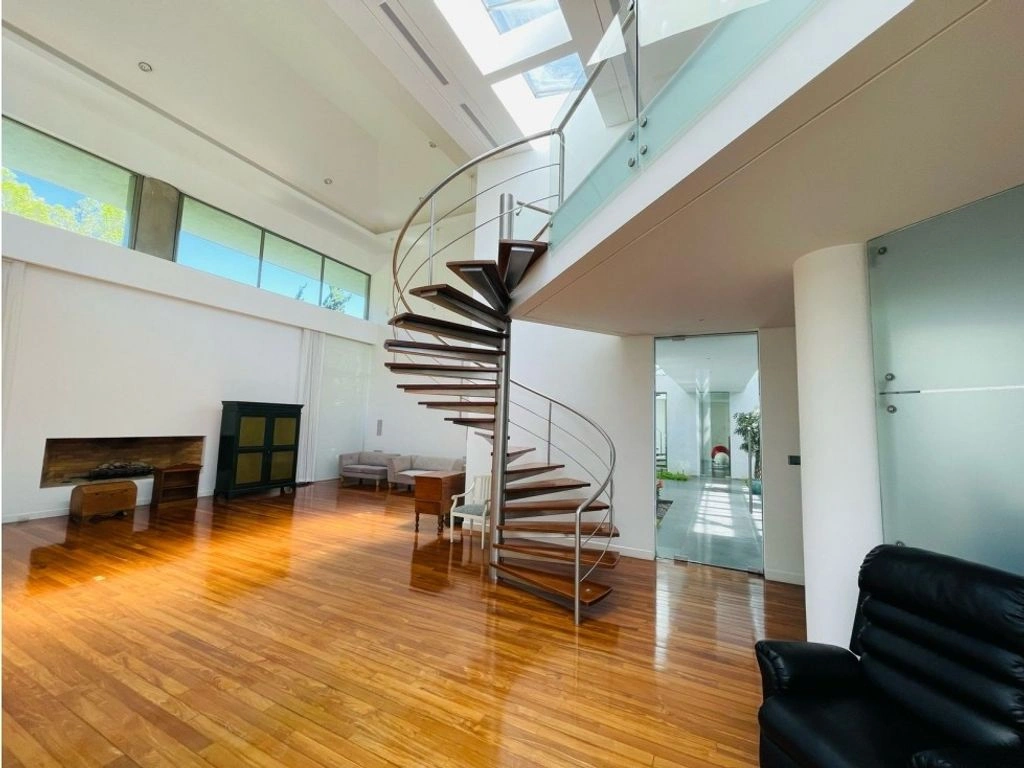 Отремонтированный дом 4+1 в городе Гватемала, Гватемала