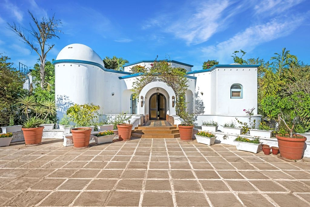 Очаровательный дом 9+1 в Нью-Дели, Индия