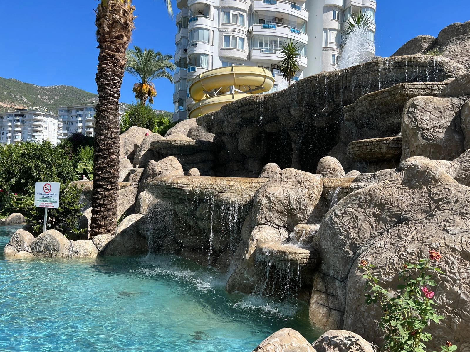 Квартира с двумя спальнями у моря в Аланье, Турция