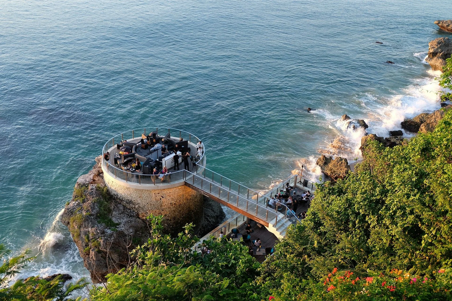 Вторичная недвижимость в Джимбаране, Бали — эксклюзивные предложения с рук | VelesClub Int.