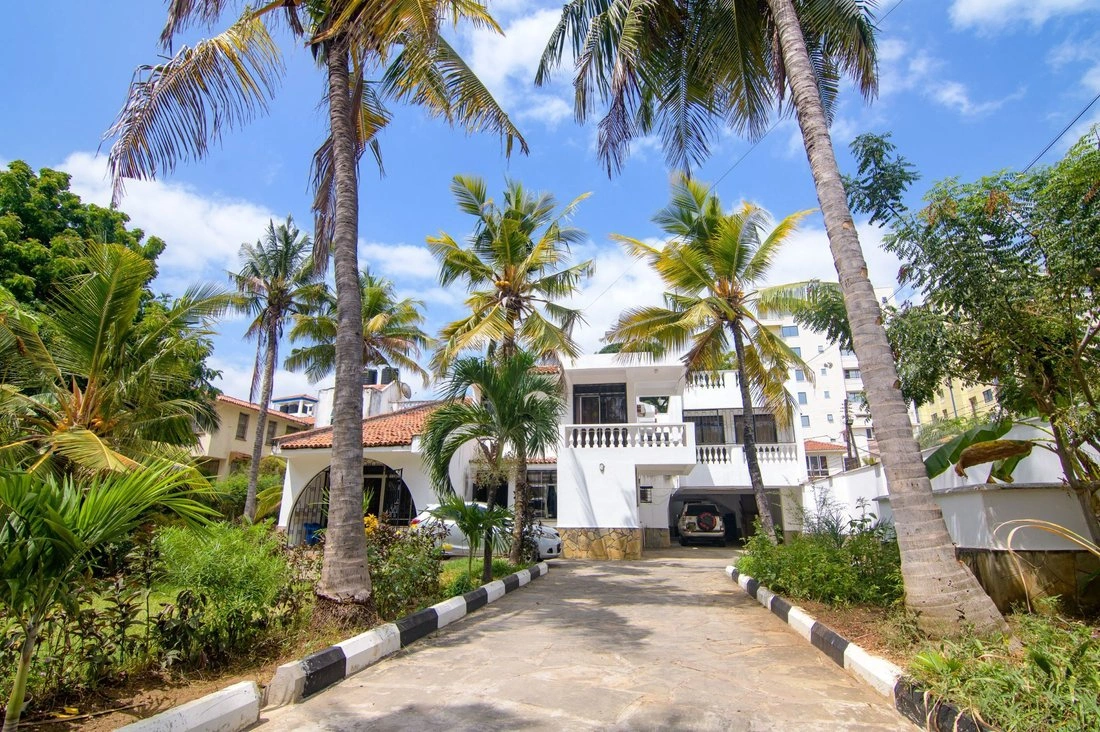 Уютный дом 4+1 в Момбасе, Кения