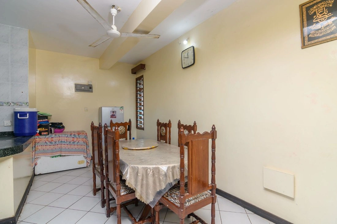 Уютный дом 4+1 в Момбасе, Кения