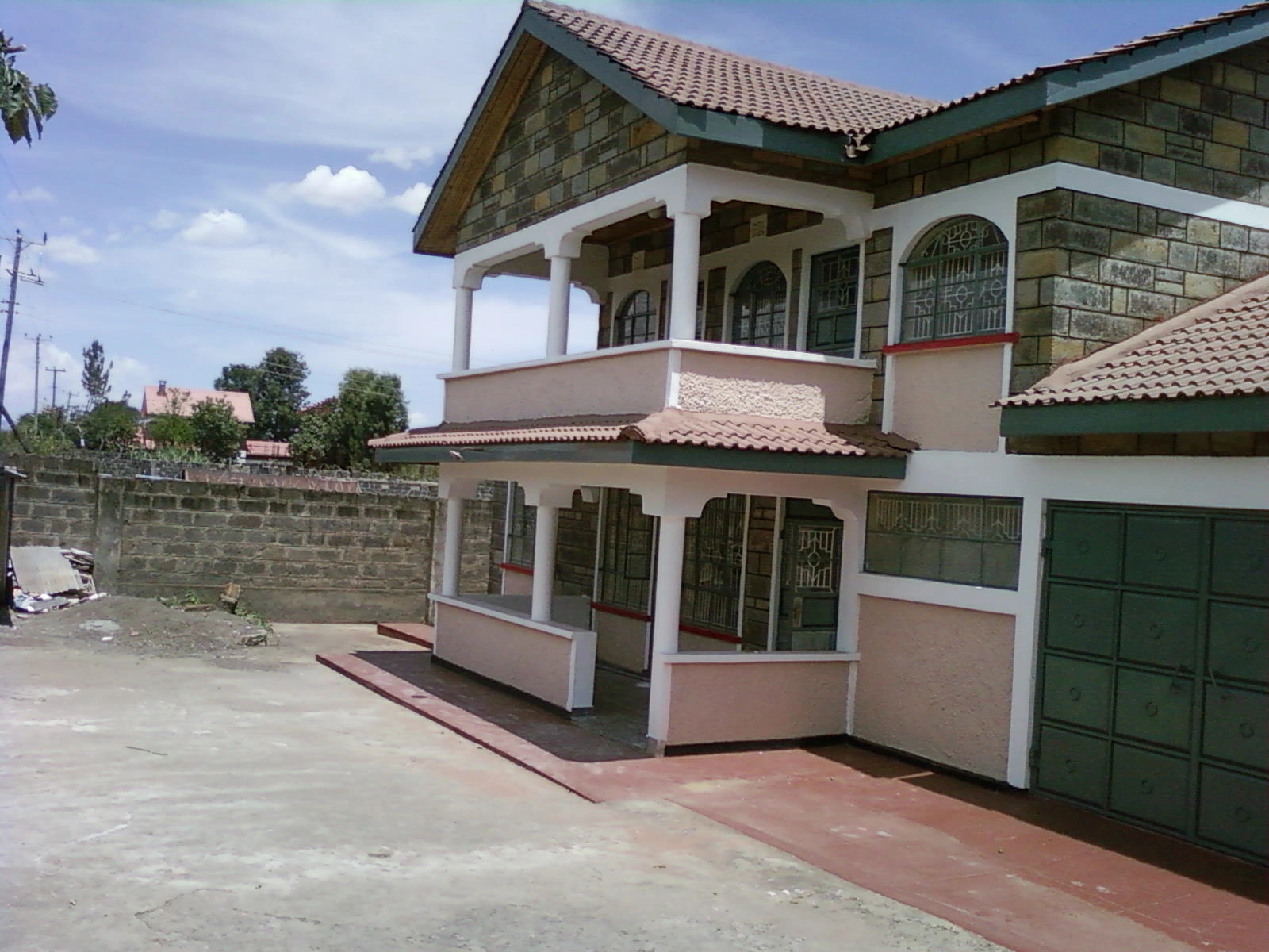 Светлый дом 5+1 в Накуру, Кения