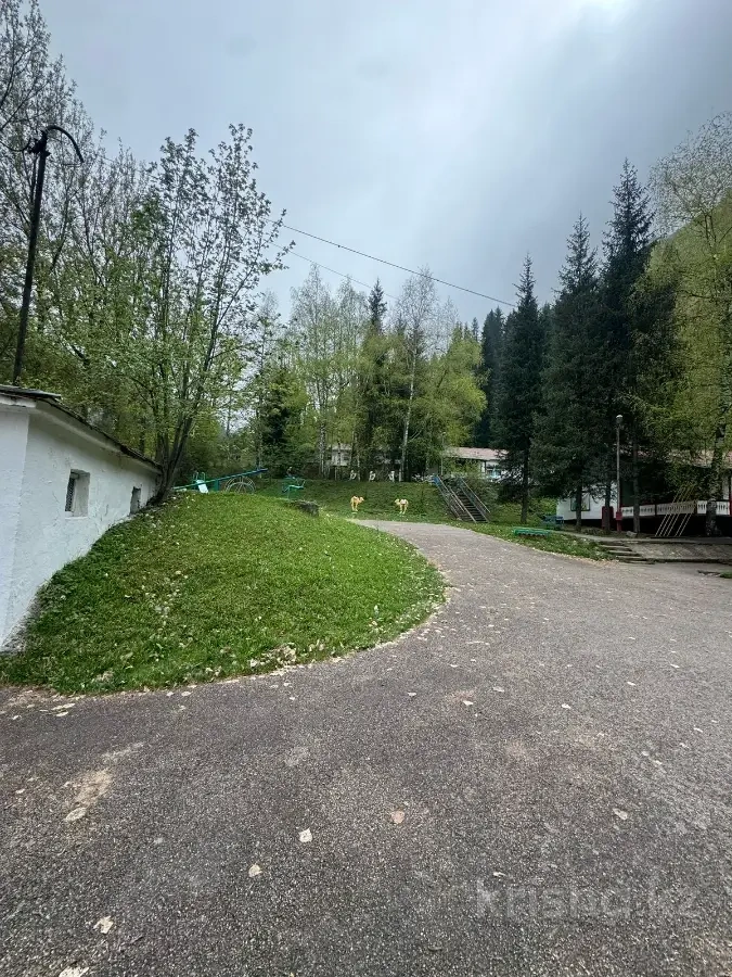 Участок площадью 35,000 m² в Алматы, Казахстан