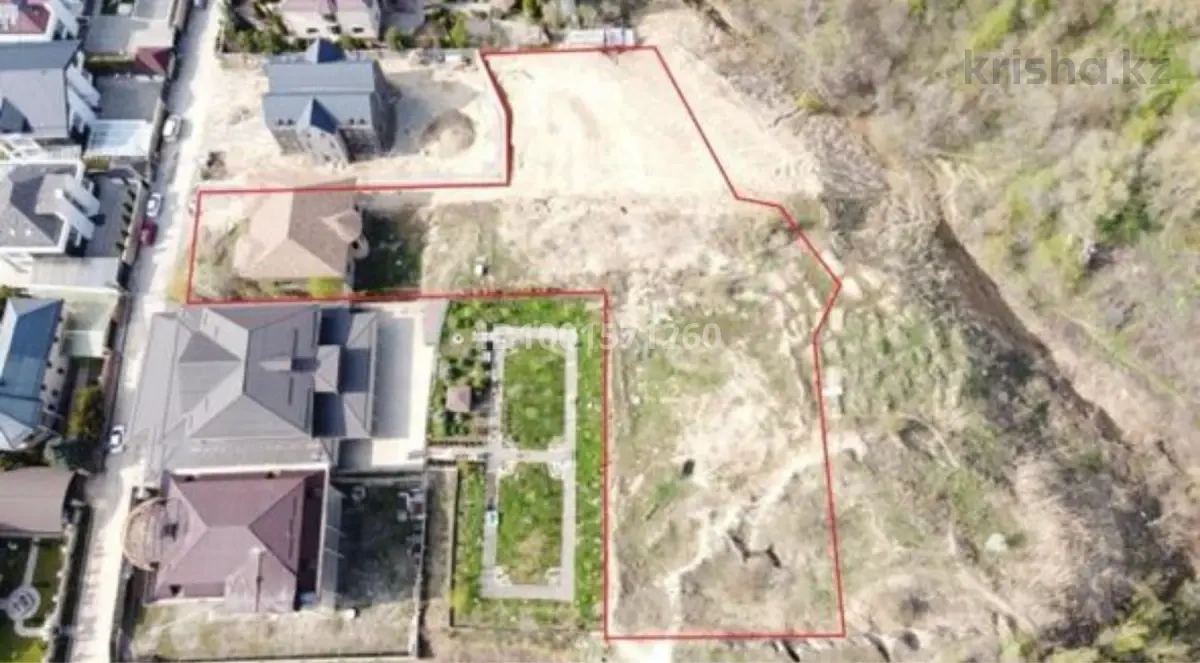 Большой земельный участок площадью 3200 м² под строительство в Алматы, Казахстан