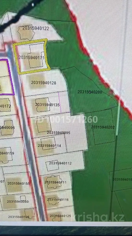 Большой земельный участок площадью 3200 м² под строительство в Алматы, Казахстан