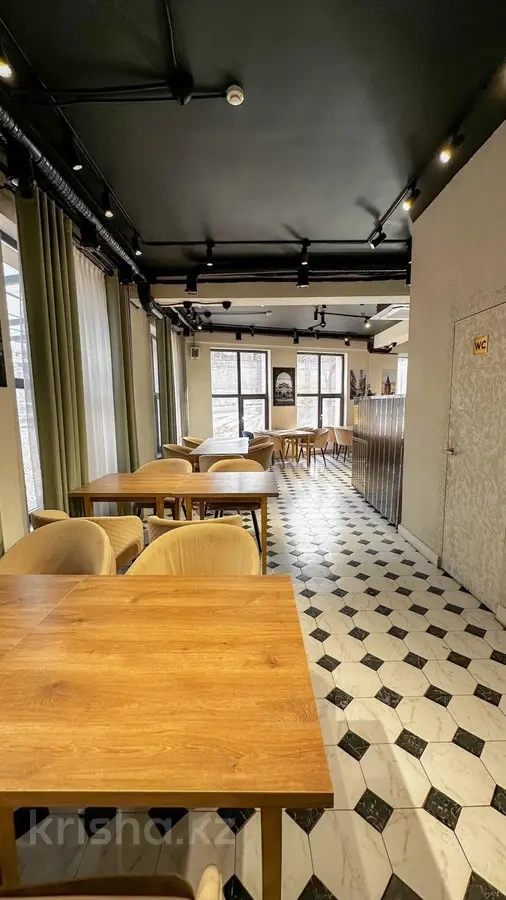 Современное здание 130 m² в Алматы, Казахстан