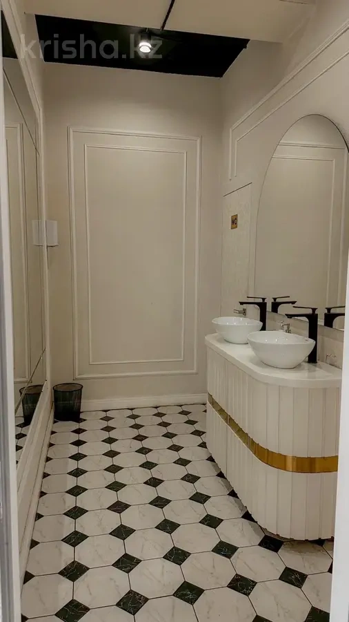 Современное здание 130 m² в Алматы, Казахстан