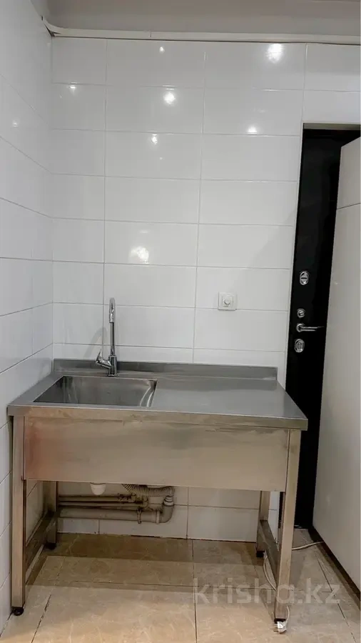 Современное здание 130 m² в Алматы, Казахстан