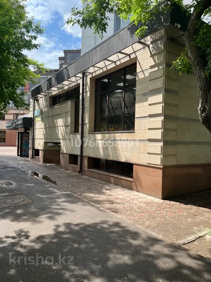 Просторное коммерческое помещение 150 м² в Астане, Казахстан