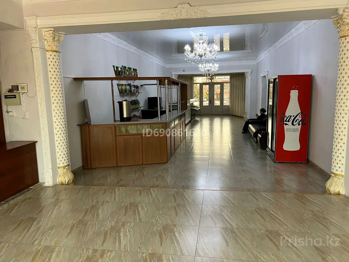 Крупное коммерческое помещение 2630 m² в Шымкенте, Казахстан