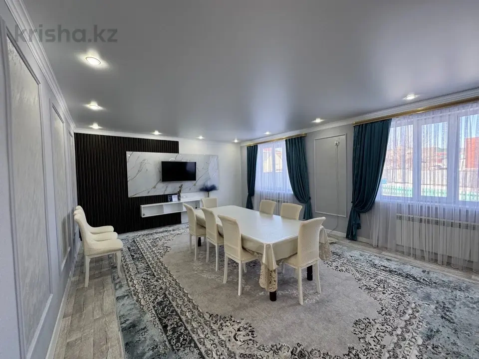 Дом 188 m2 в Актобе, Казахстан