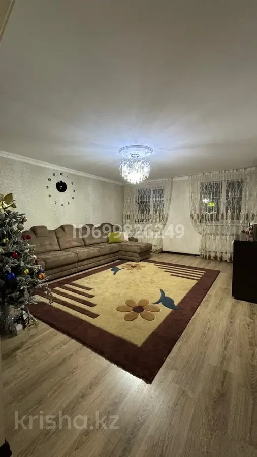 Меблированный дом 5+1, 240 м² в Актобе, Казахстан