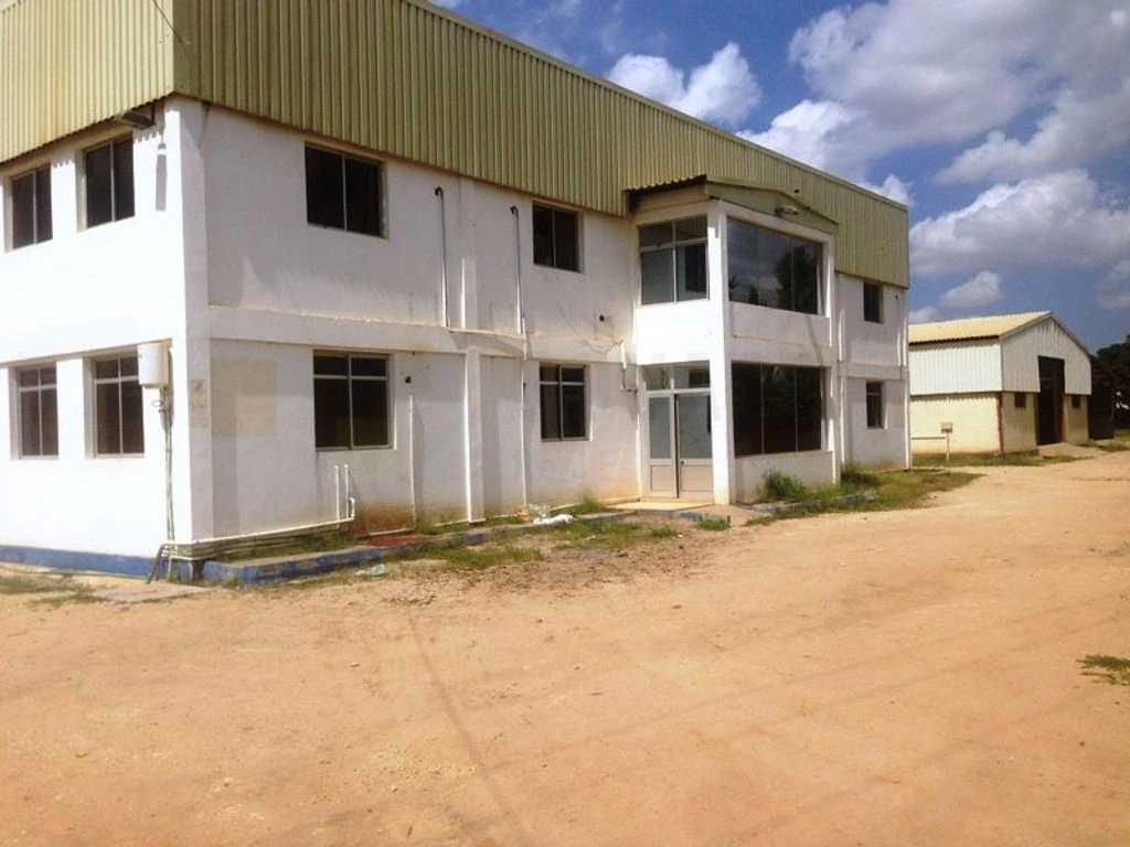 Промышленный участок 15000 m2 в Луанде, Ангола