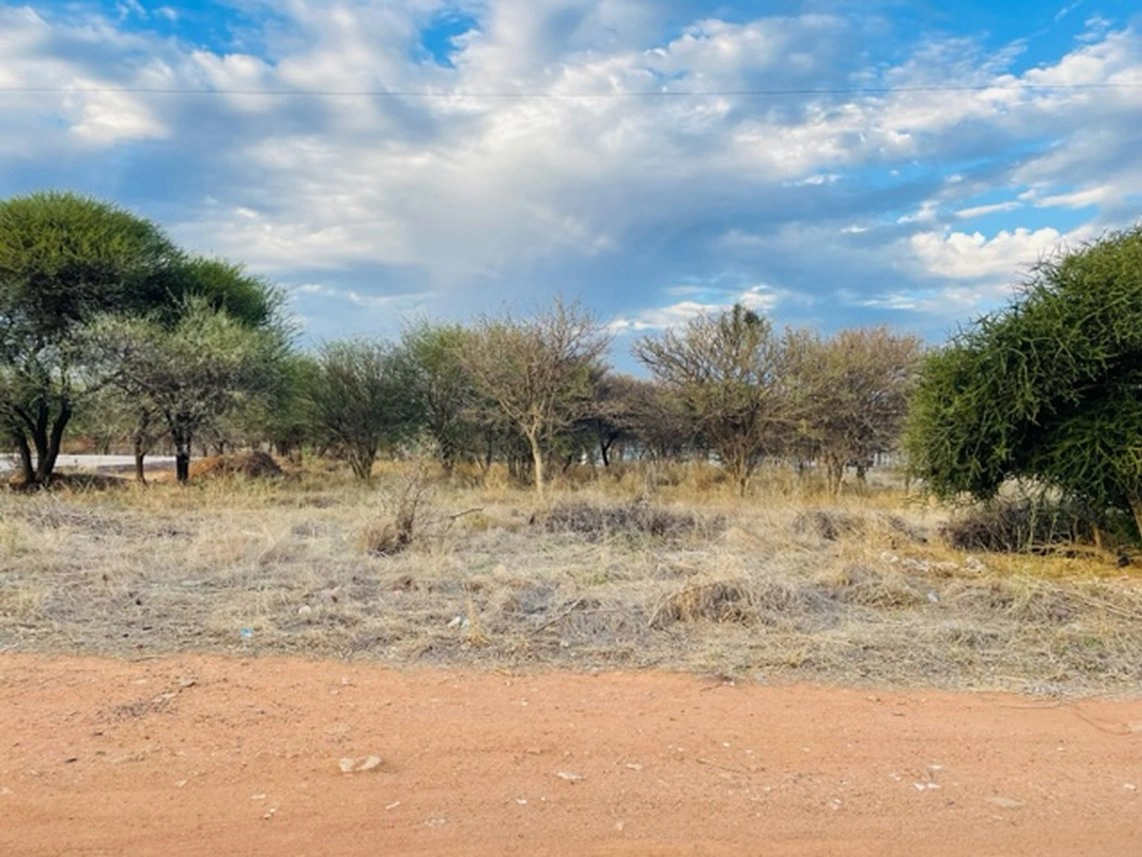 Участок 385 м² для строительства дома в Габороне