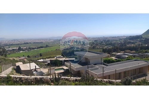 Красивый участок площадью 2500 m2 в Ла-Серене, Чили