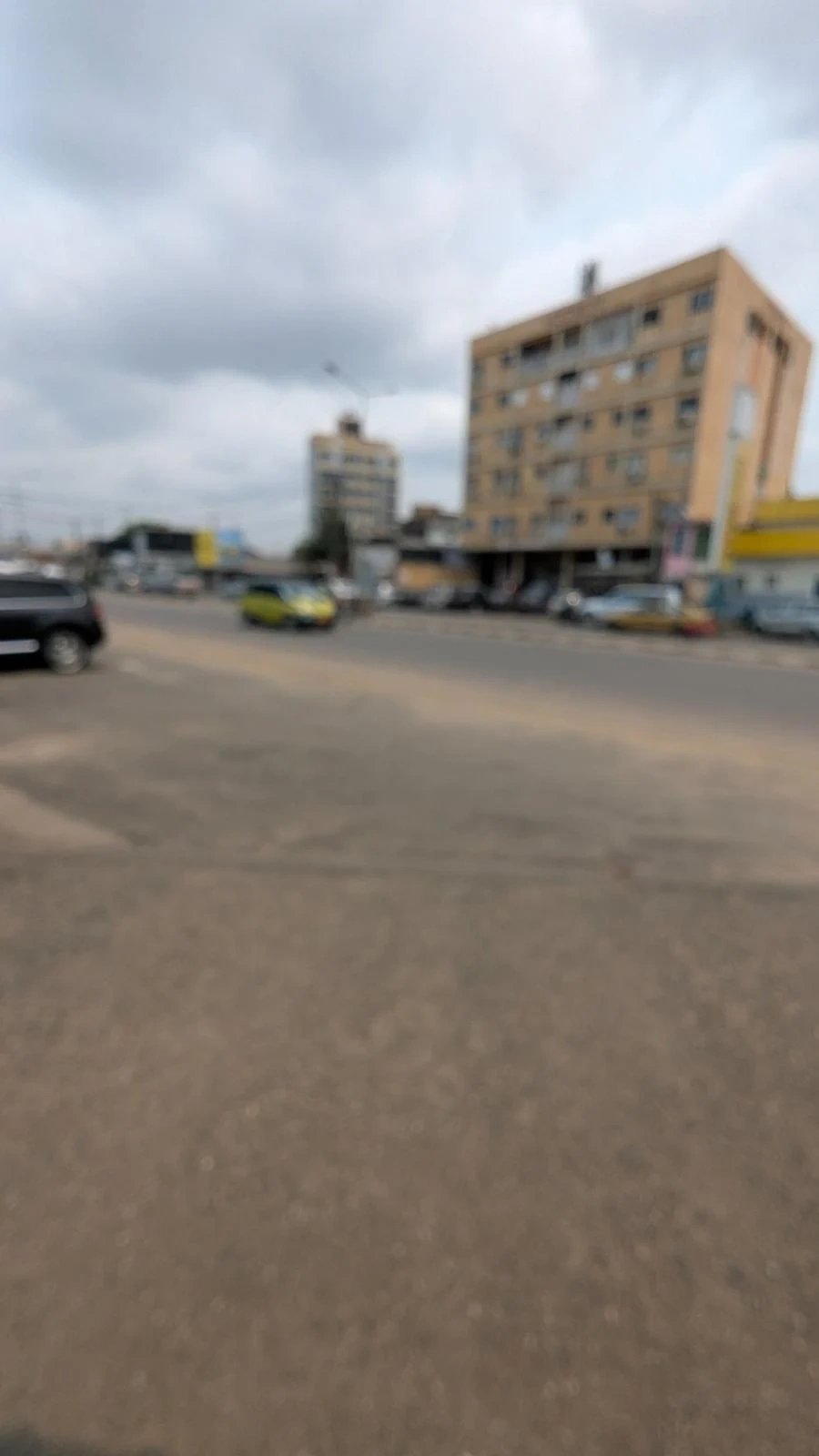 Земельный участок 600 m² в Дуале, Камерун