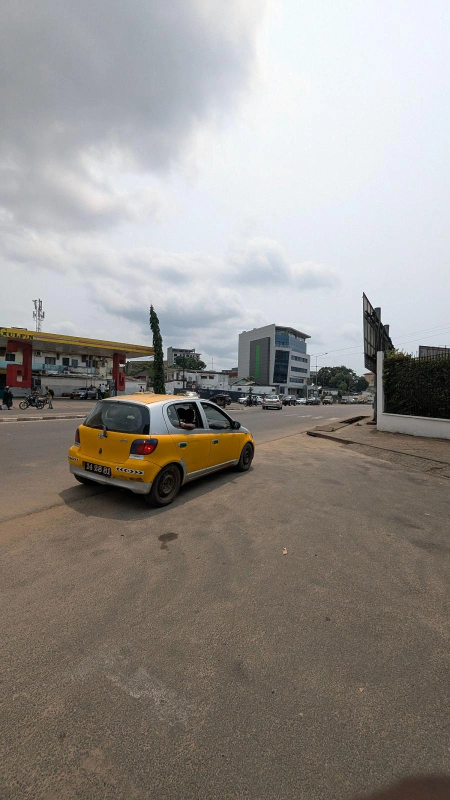 Земельный участок 600 m² в Дуале, Камерун