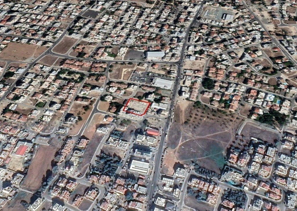 Участок 2 471 м² под застройку в Никосии, Кипр