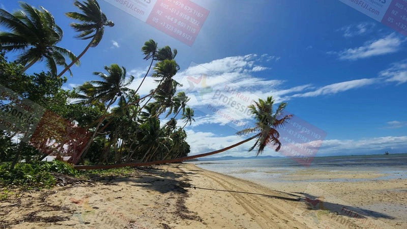 Земельный участок 275186 m2 в Савусаву, Фиджи