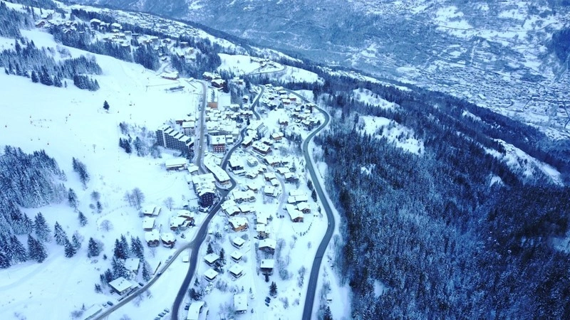 Участок земли 898 м² в Куршевеле, Франция
