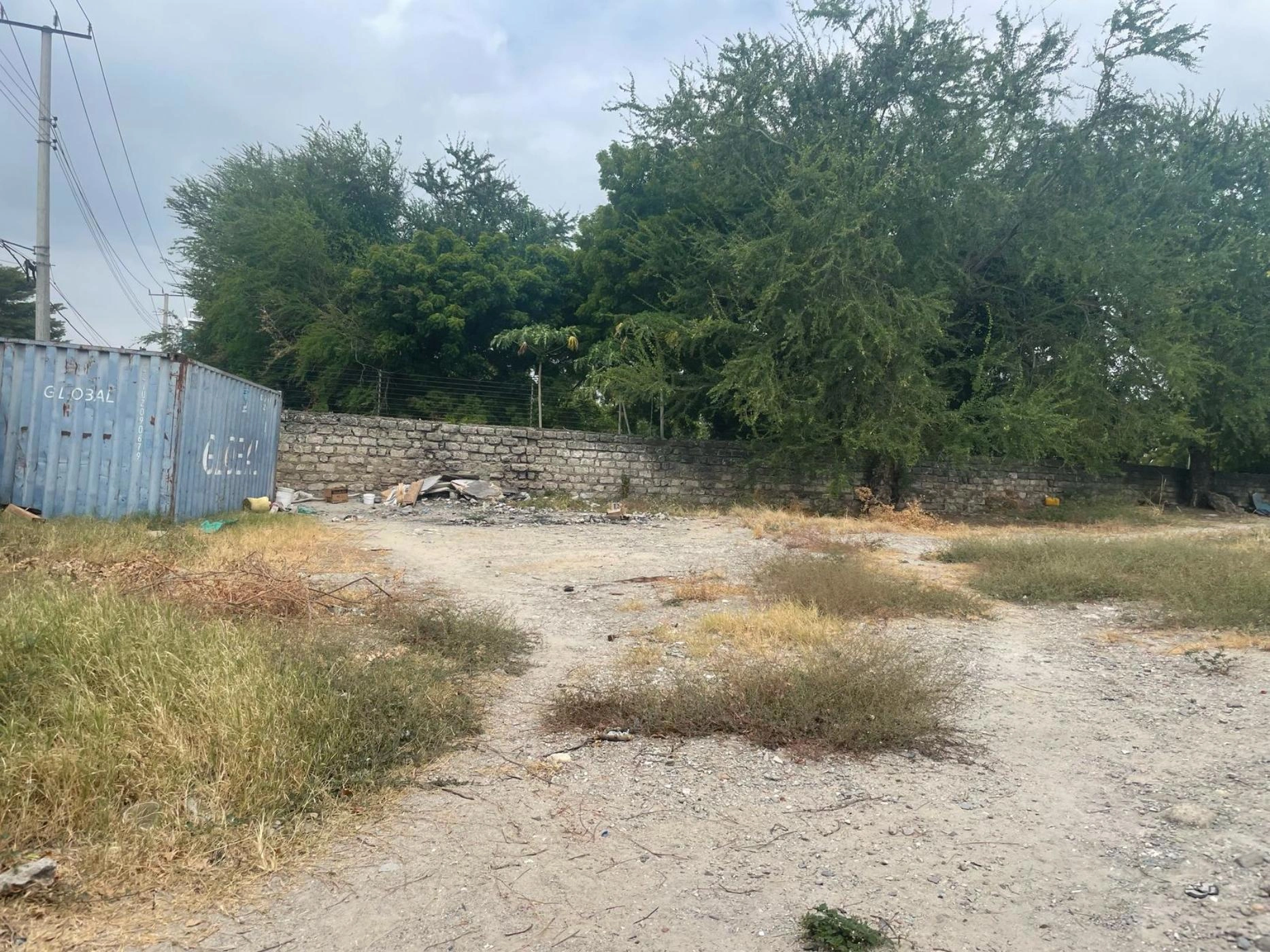 Участок 1200 m2 под строительство в Момбасе