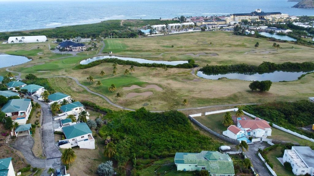 Участок под строительство дома в Бассетерре, Сент-Китс и Невис