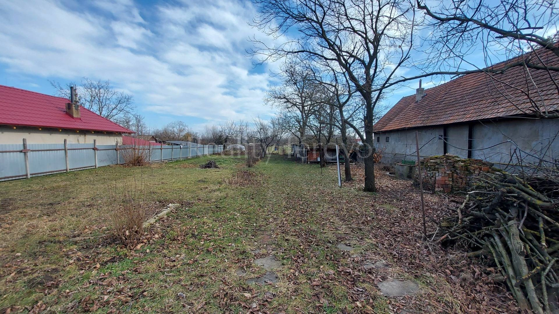 Земельный участок 720 м² в Гурбаново, Словакия