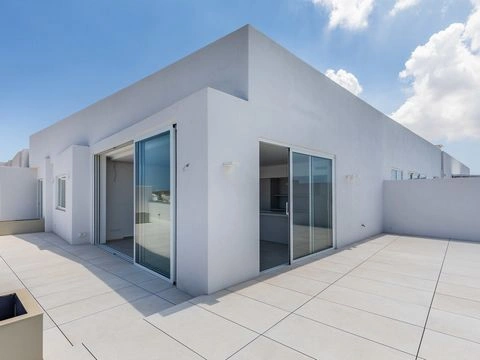 Новый просторный пентхаус 120 м² в Мосте, Мальта