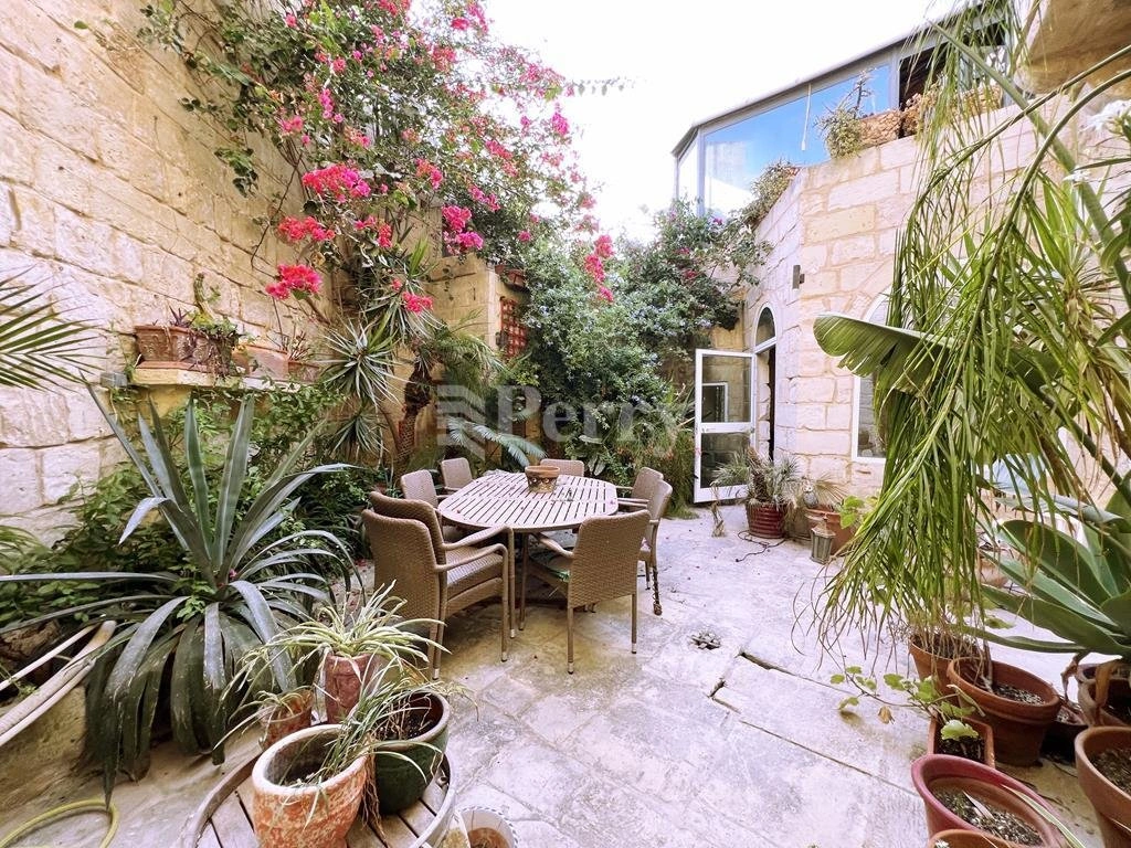 Престижный дом 290 м² в Биркиркаре, Мальта