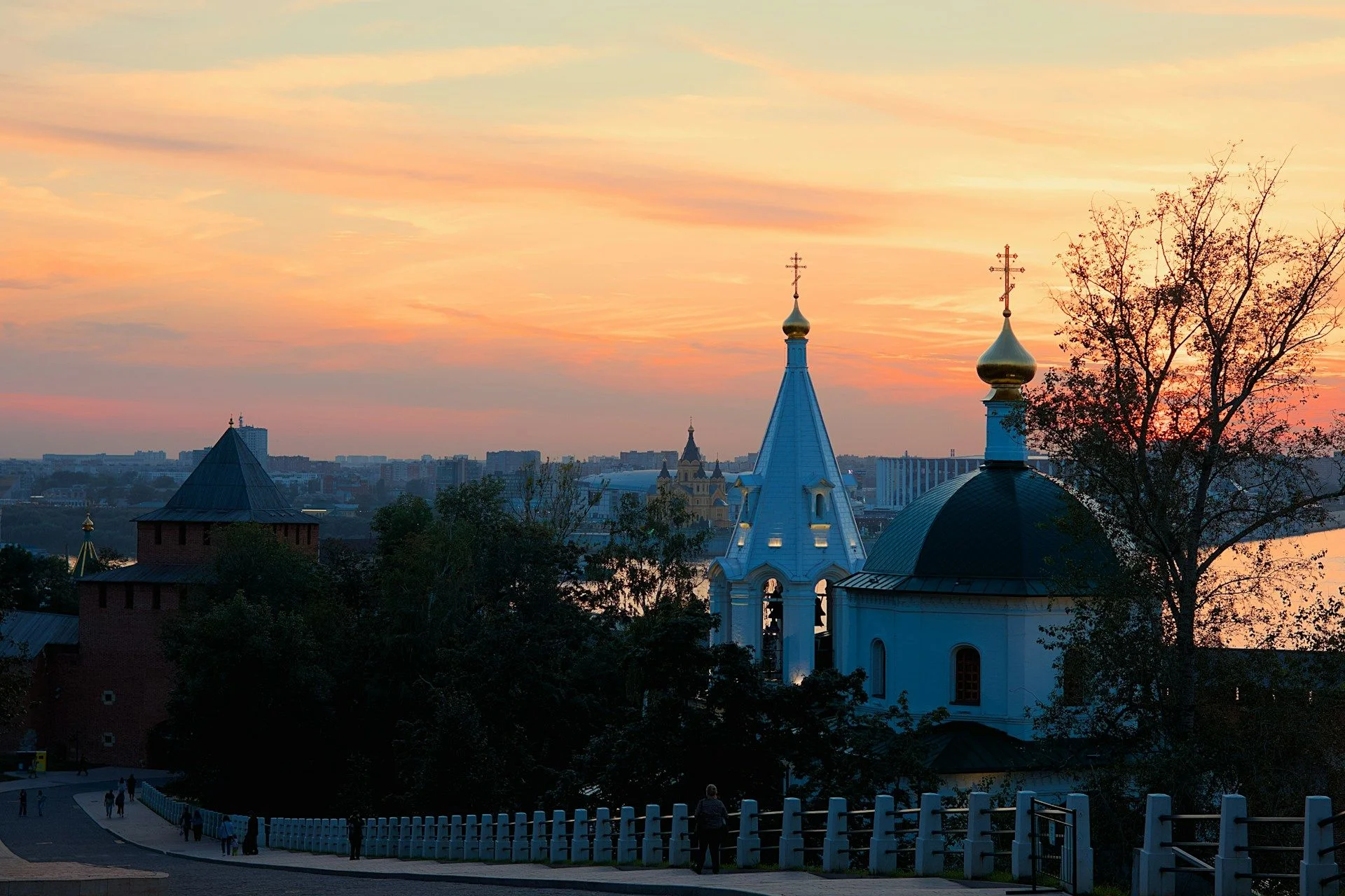 Инвестиционные инсайты по недвижимости в Нижнем Новгороде – Рынок, тенденции и анализ | VelesClub Int.