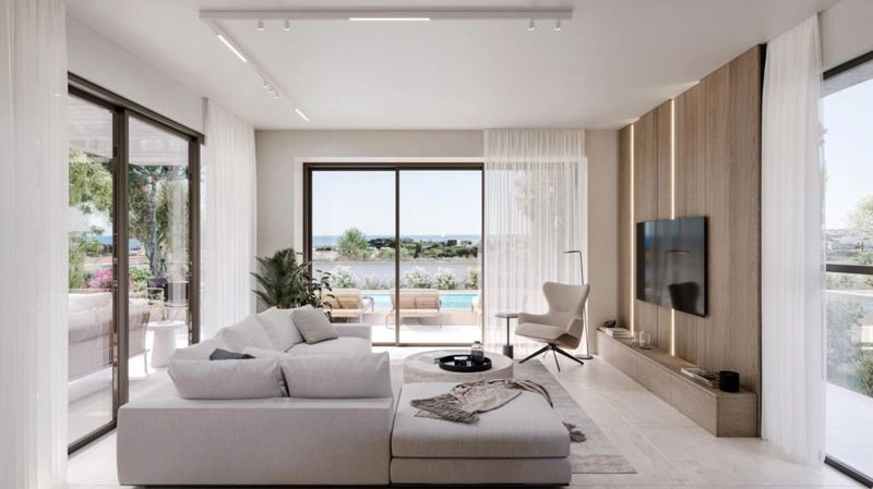 Светлая вилла 3+1 с бассейном в Фамагусте, Северный Кипр