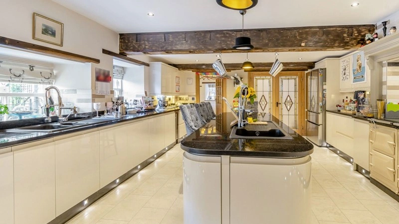 Роскошный дом площадью 300 м² в пригороде Шеффилда, Великобритания