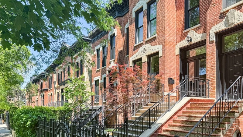 Роскошный дом с 10 спальнями в Чикаго, США