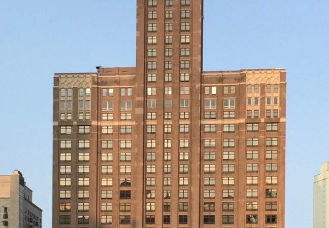 Семейная квартира с шестью спальнями в Чикаго, США