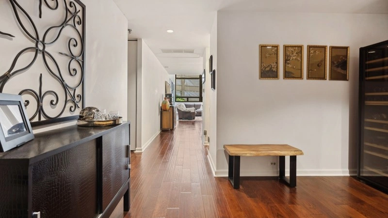 Семейная квартира с шестью спальнями в Чикаго, США