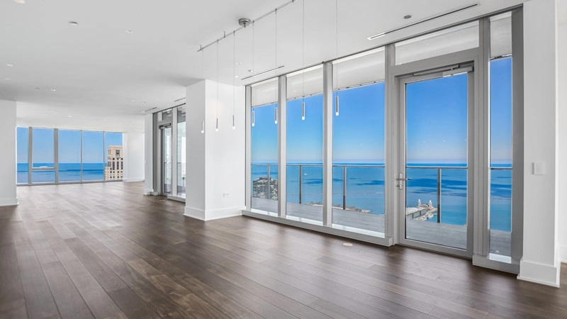 Престижная 12-спальная квартира в Чикаго, США