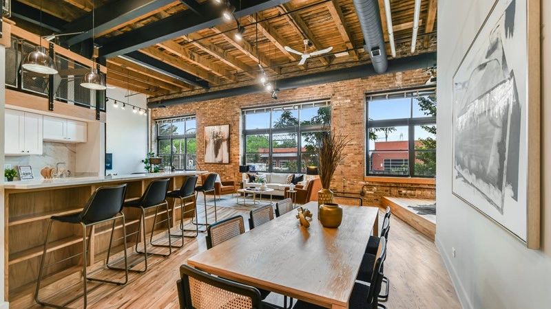 Просторная 9‑комнатная квартира в Чикаго, США