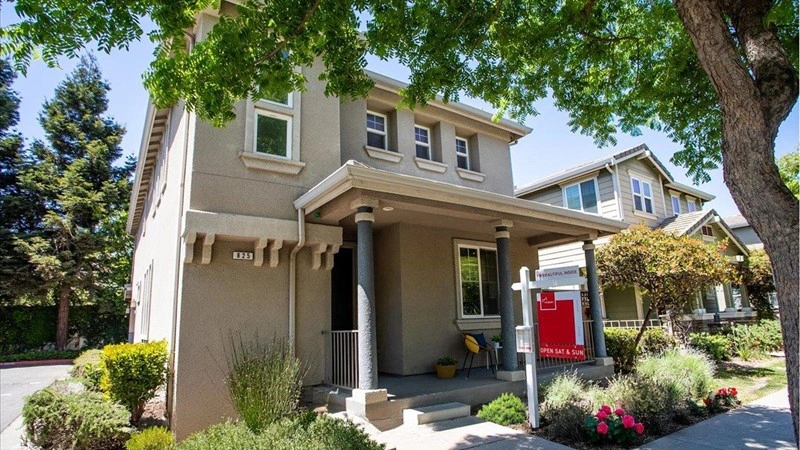 Комфортабельный дом с 11 спальнями в Сан-Хосе, США