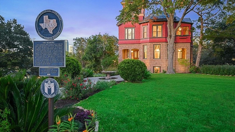 Просторный дом 405 m2 в Остине, США