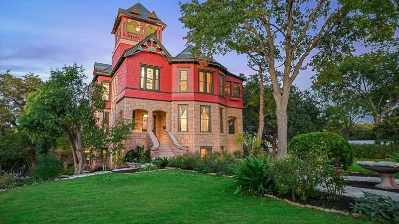 Просторный дом 405 m2 в Остине, США