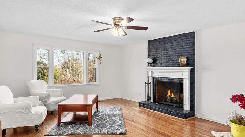 Просторный дом с 6 спальнями в Колумбусе, США