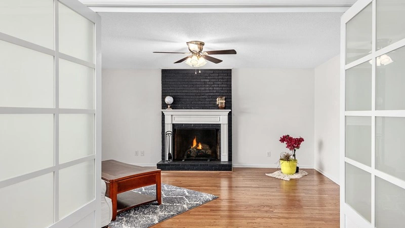 Просторный дом с 6 спальнями в Колумбусе, США