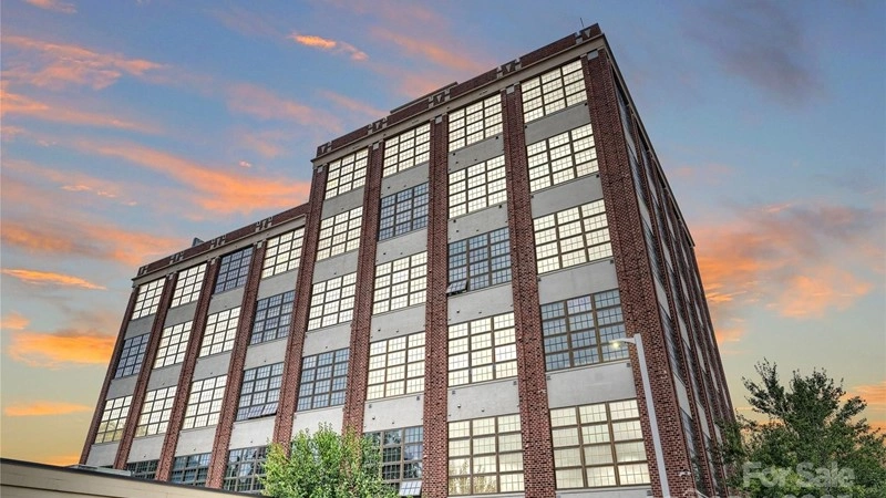 Просторная квартира 270 m2 в Шарлотт, США