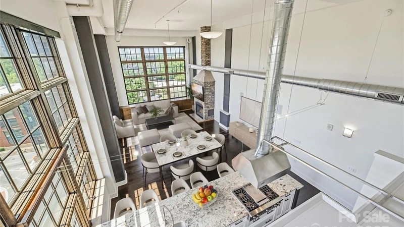 Просторная квартира 270 m2 в Шарлотт, США