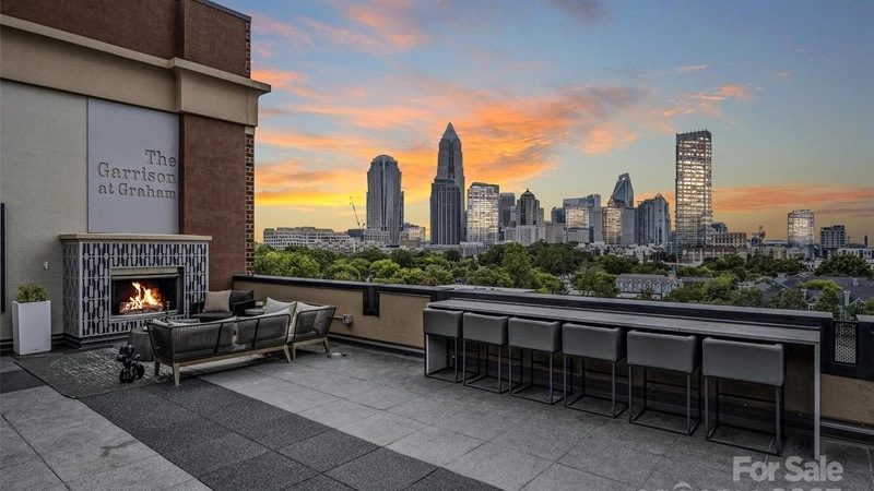 Просторная квартира 163 m2 в Шарлотте, США